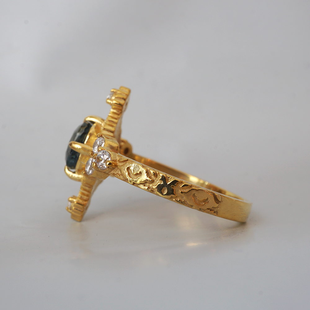 One Of A Kind: Arabasque Bi-Color Sapphire Ring in 14K and 18K Gold