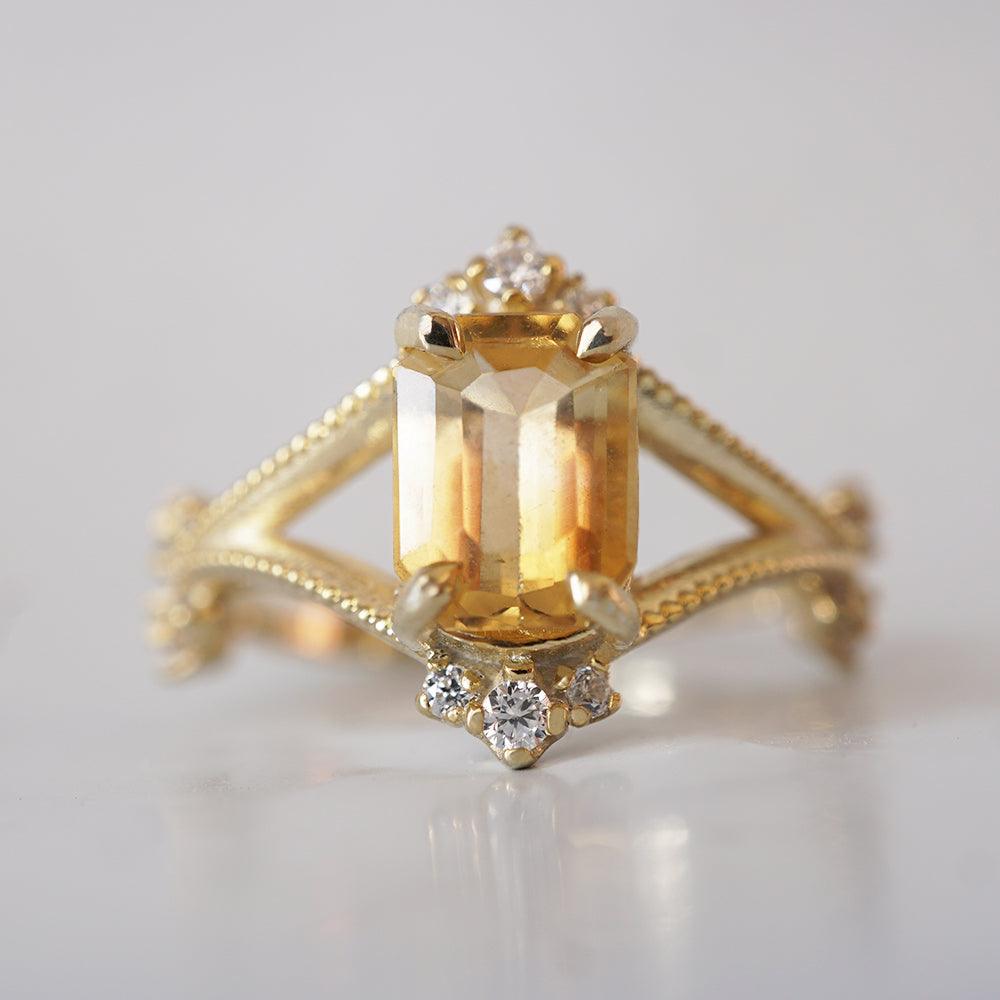 Citrine Portobello Curve Ring in 14K and 18K Gold - Tippy Taste Jewelry