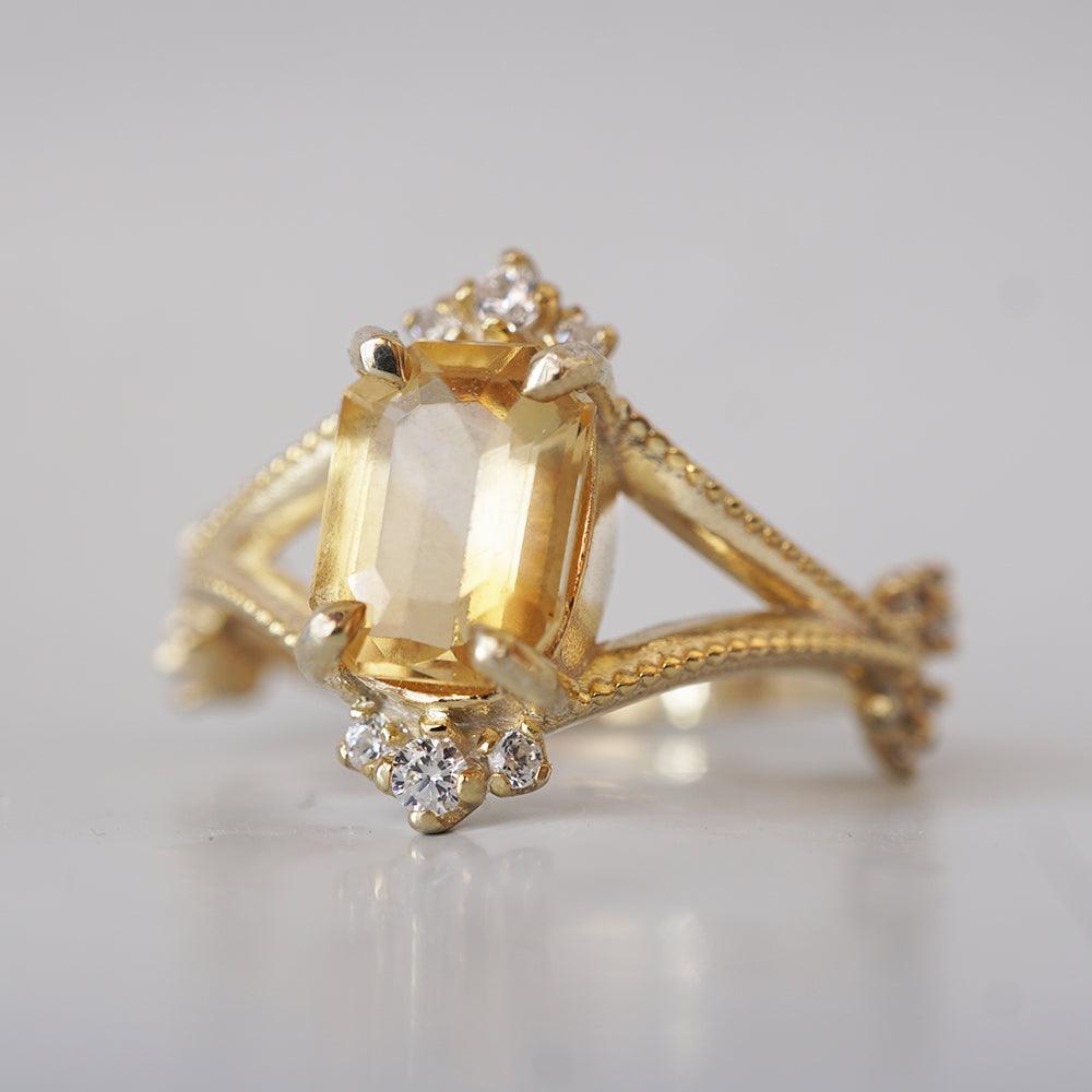 Citrine Portobello Curve Ring in 14K and 18K Gold - Tippy Taste Jewelry