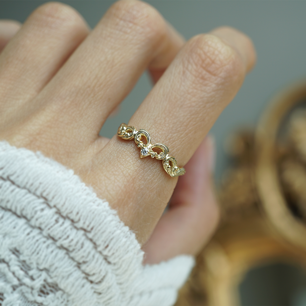 Starlit Drift Diamond Band in 14K and 18K Gold