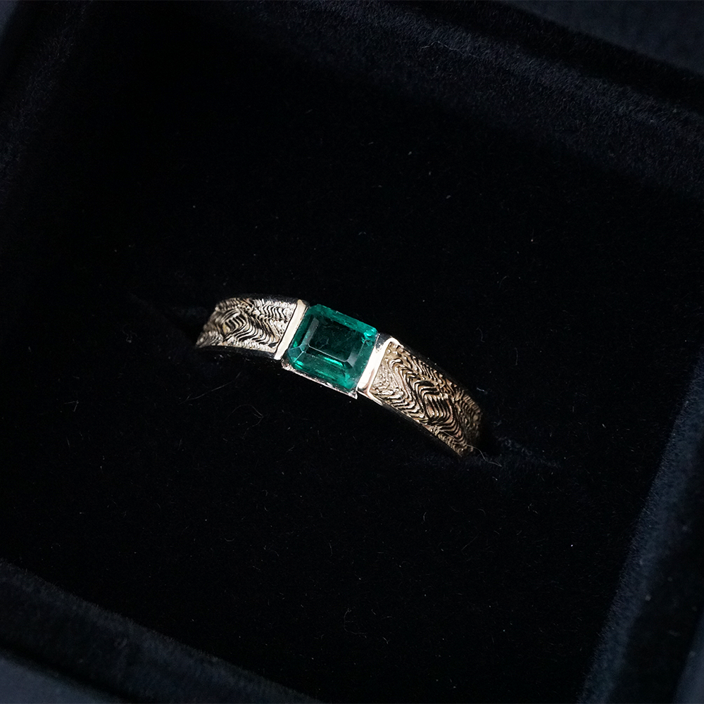 Emerald Dragon Ring in 14K Gold, 5mm