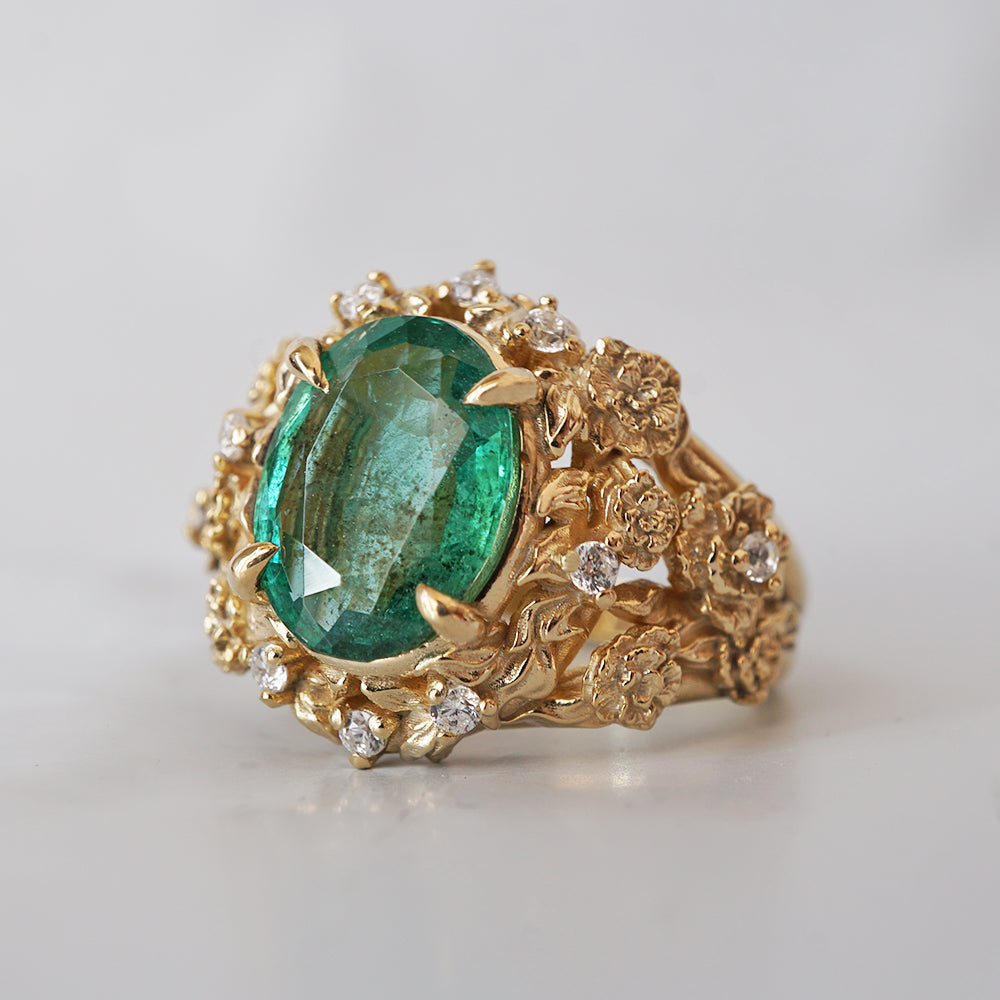 Oval Emerald Tulip Diamond Ring in 14K and 18K Gold