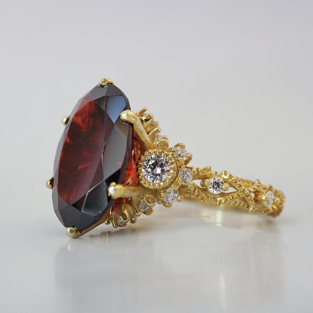 Oval Garnet Queen Victoria Diamond Ring in 14K and 18K Gold - Tippy Taste Jewelry