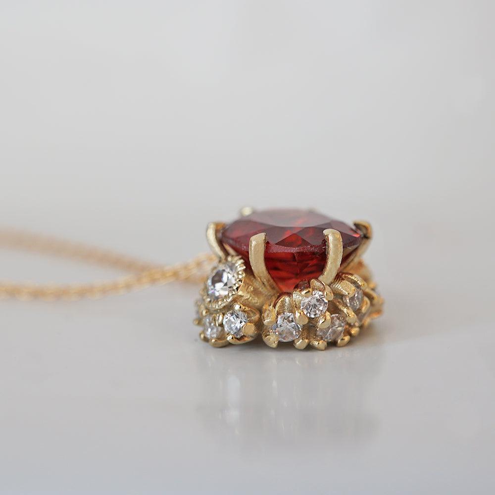 Garnet Kensington Necklace - Tippy Taste Jewelry