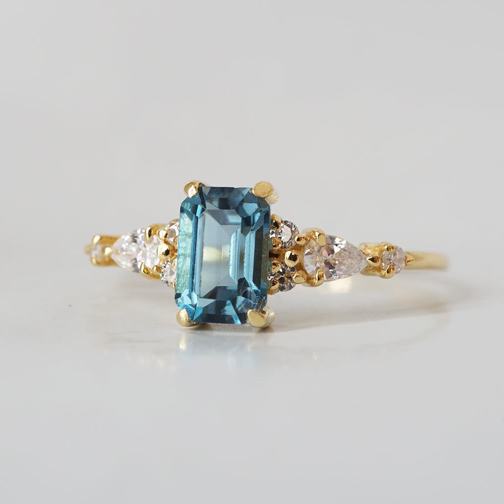 14K London Blue Topaz Ring - Tippy Taste Jewelry