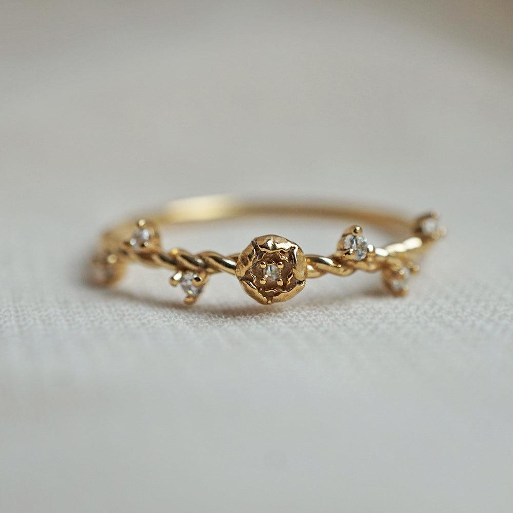 14K Mini Peony Twisted Ring - Tippy Taste Jewelry