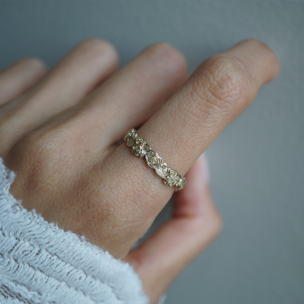 Floral Roses Eternity Band in 14K and 18K Gold