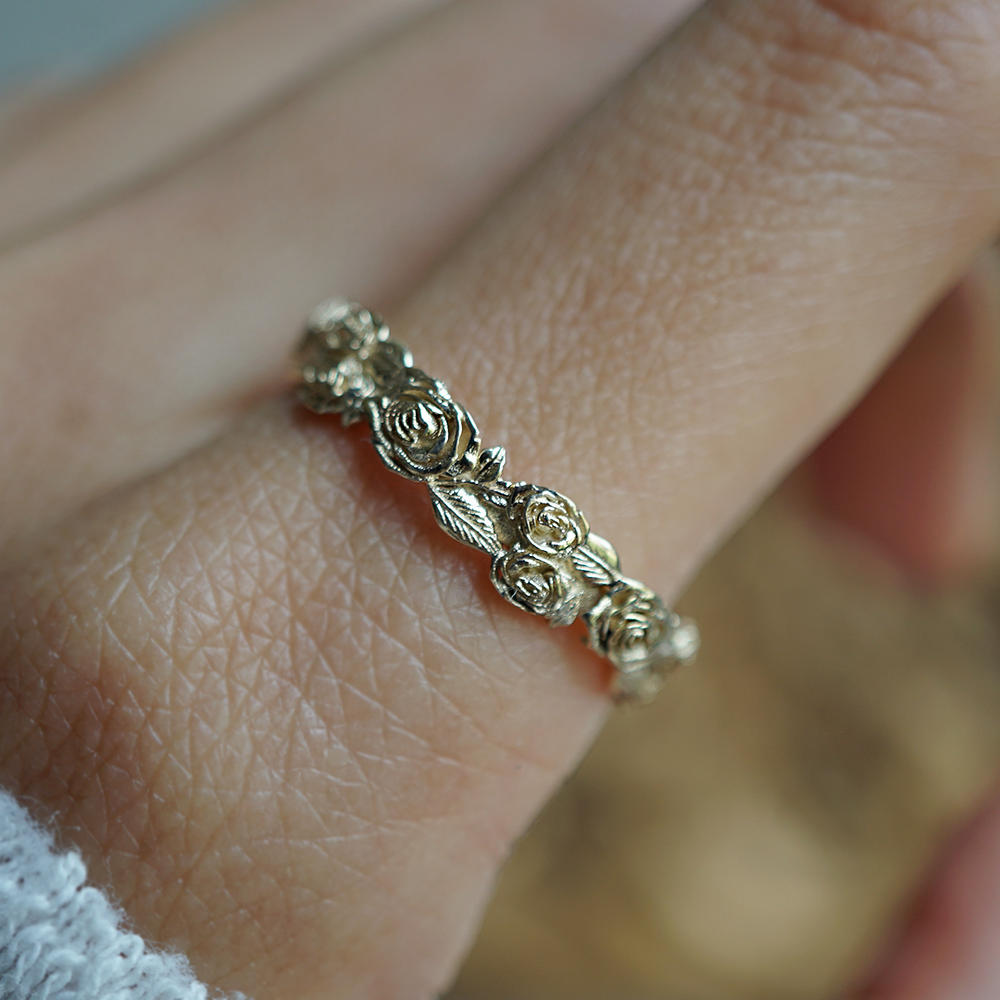 Floral Roses Eternity Band in 14K and 18K Gold