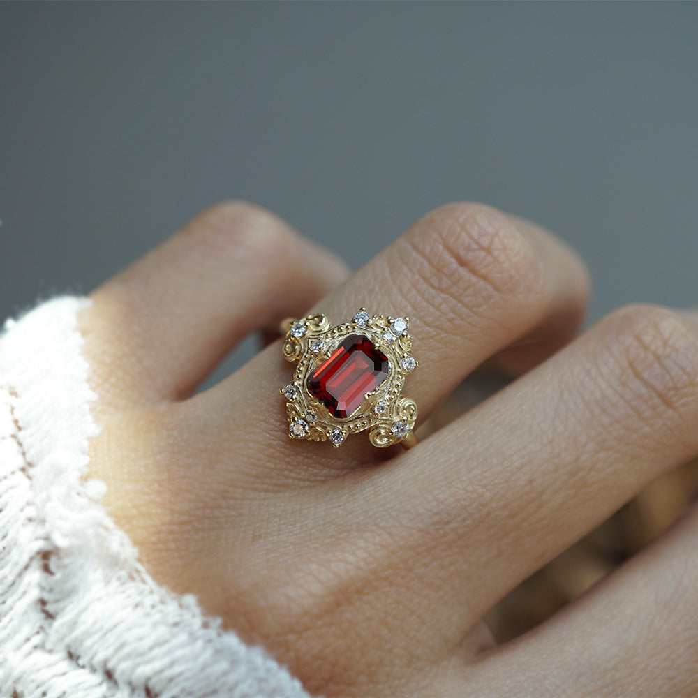 Garnet Palais Diamond Ring in 14K and 18K Gold