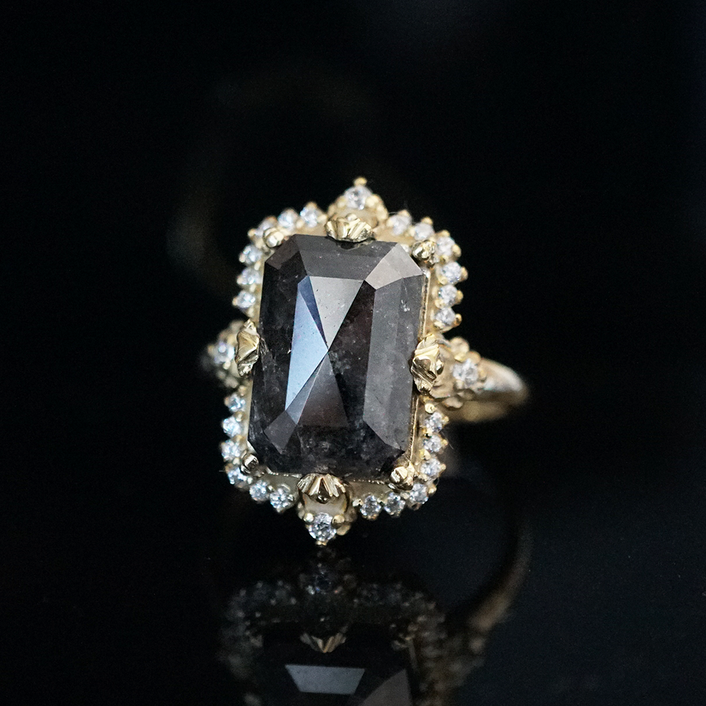 One Of A Kind: Imperium Noctis Salt & Pepper Diamond Ring in 14K and 18K Gold, 4.15ct