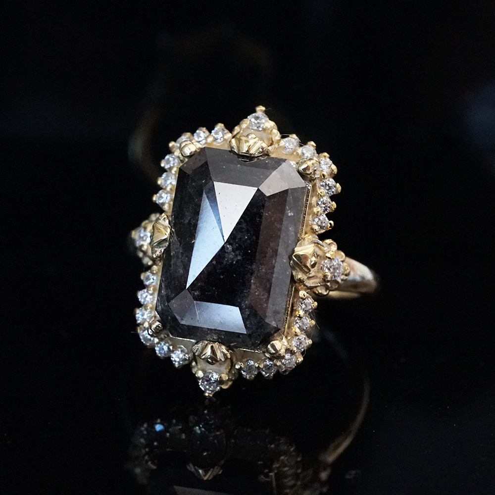 One Of A Kind: Imperium Noctis Salt & Pepper Diamond Ring in 14K and 18K Gold, 4.15ct