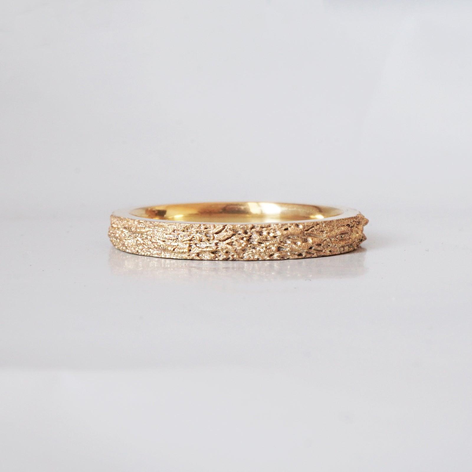 Meteoroid Ring Band in Sterling Silver, 14K and 18K Gold, 3mm - Tippy Taste Jewelry