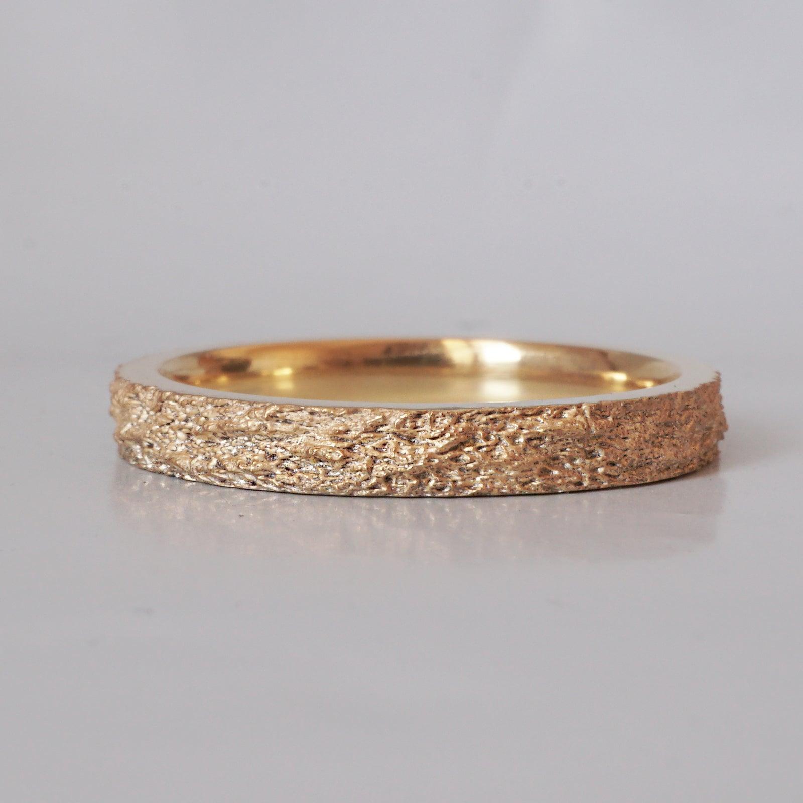 Meteoroid Ring Band in Sterling Silver, 14K and 18K Gold, 3mm - Tippy Taste Jewelry