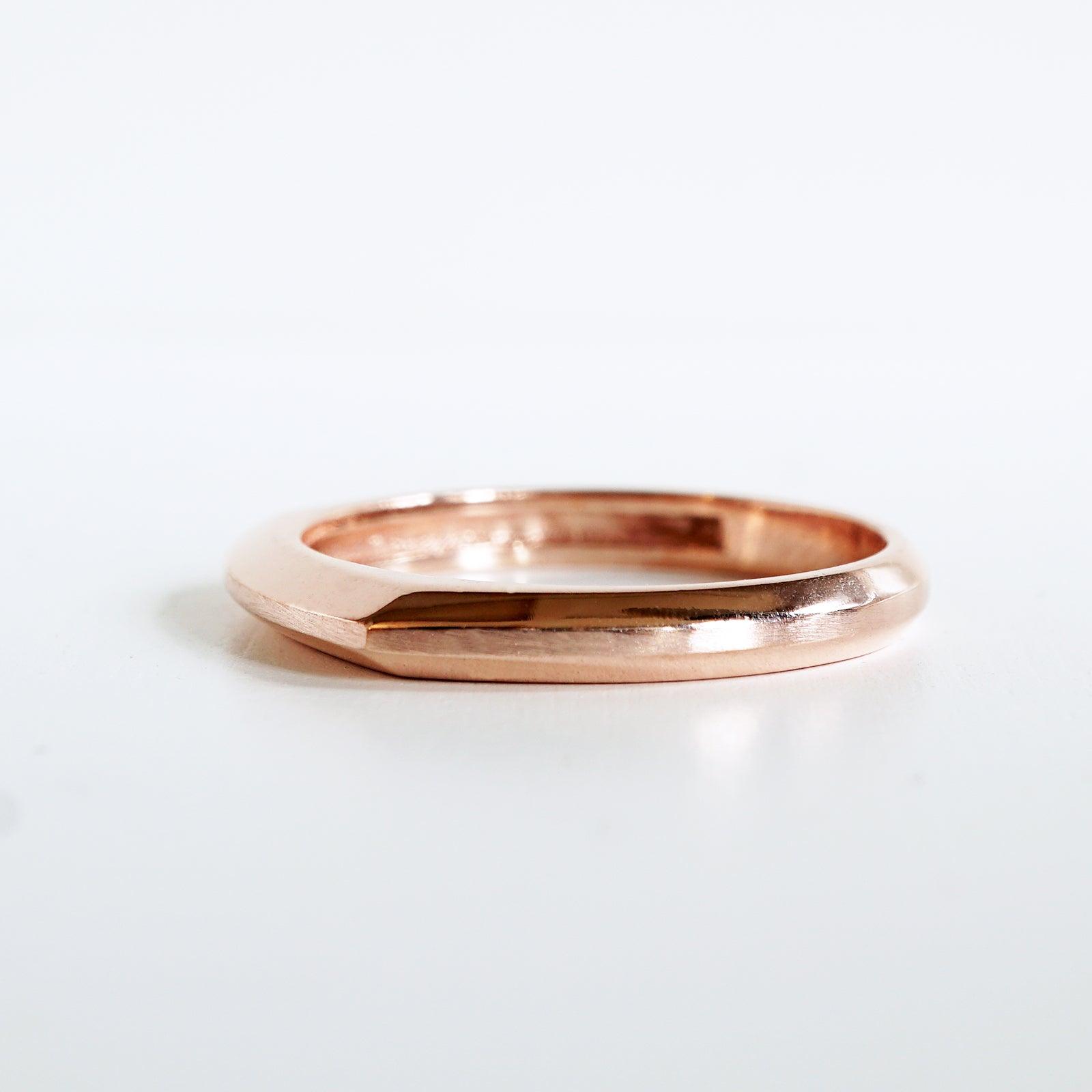 Faceted Ring Band in 14K and 18K Gold, 3mm - Tippy Taste Jewelry