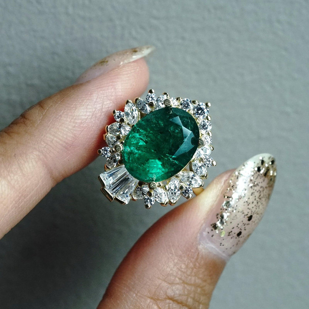 Hall Of Mirrors Oval Emerald Diamond Ring in 14K and 18K Gold, 3.9ct ...
