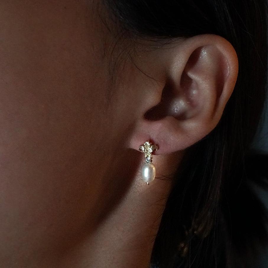 Acanthus Pearl Studs in 14K, 18K Gold and Platinum - Tippy Taste Jewelry