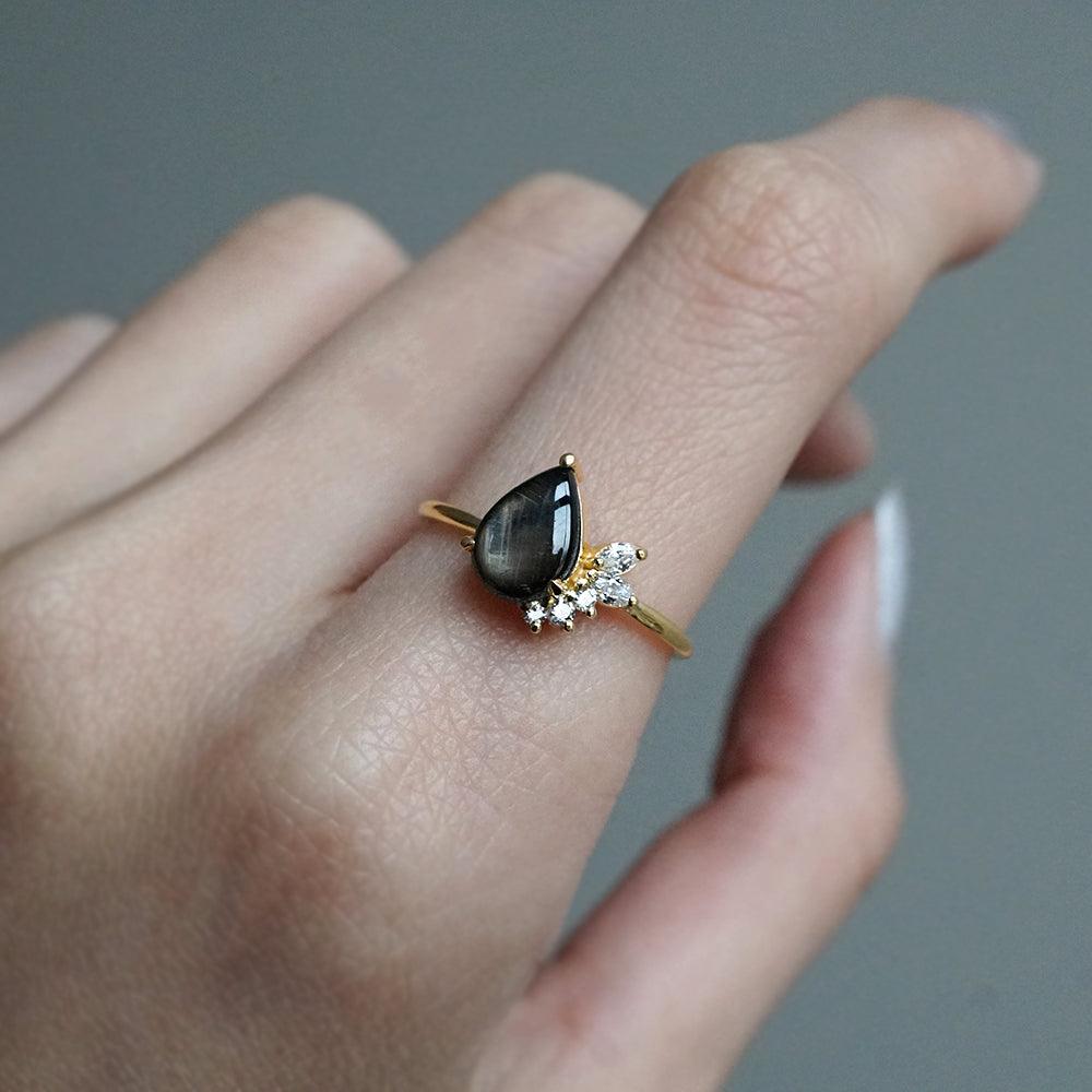 Stella Black Star Sapphire Ring - Tippy Taste Jewelry