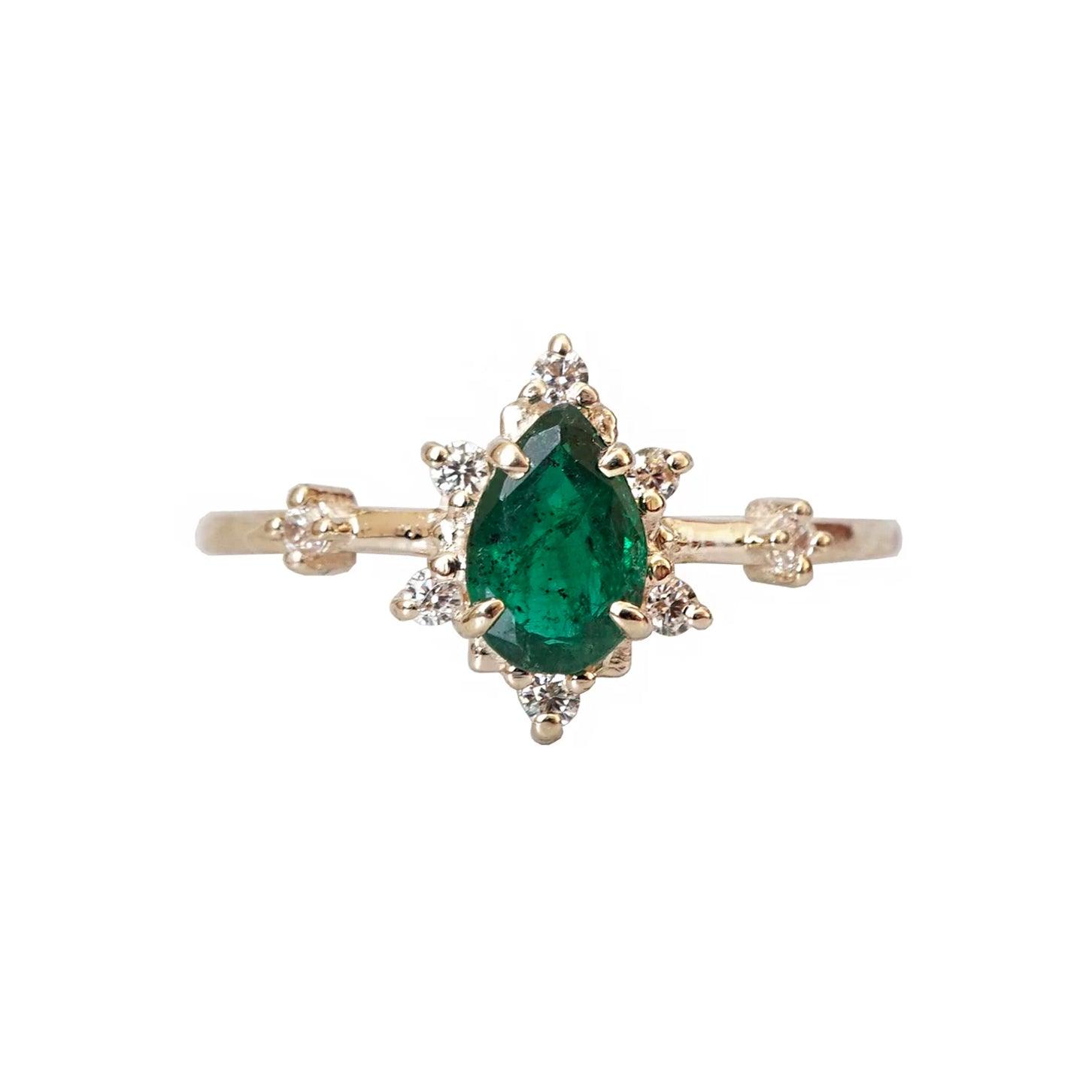 14K Emerald Diamond Crush Ring - Tippy Taste Jewelry