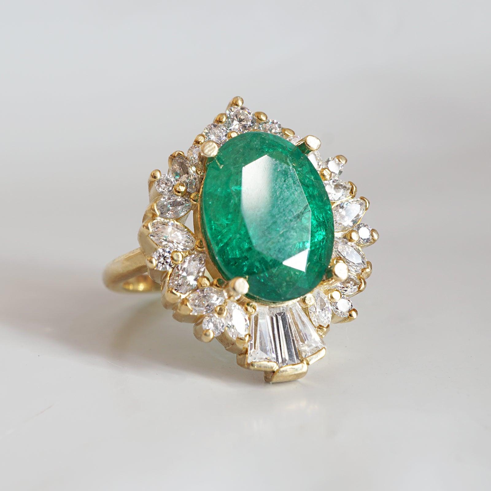 Hall Of Mirrors Oval Emerald Diamond Ring in 14K and 18K Gold, 3.9ct - Tippy Taste Jewelry