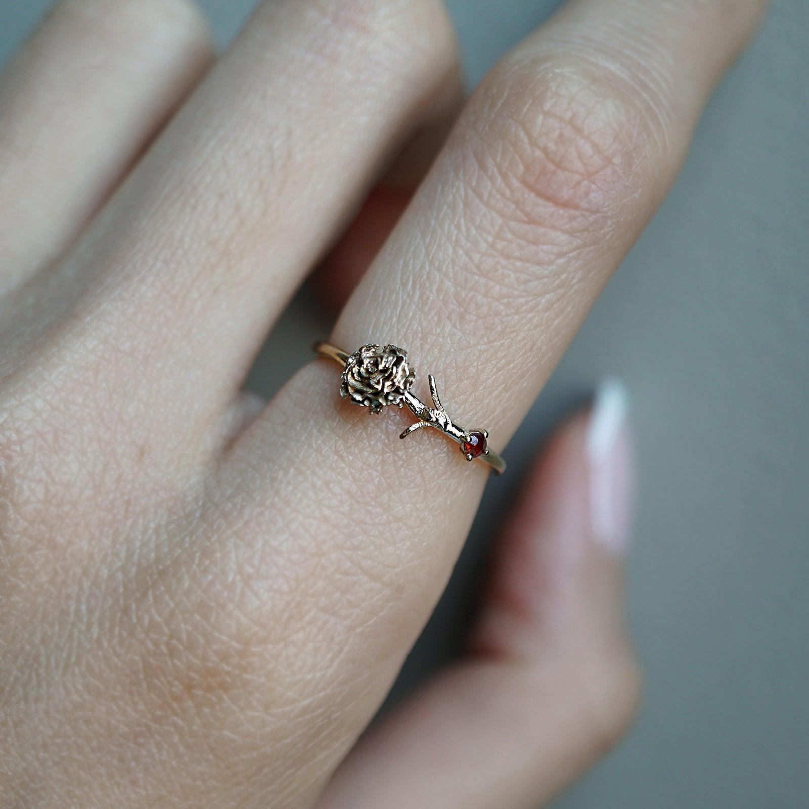 14K January Carnation Birth Flower Ring - Tippy Taste Jewelry