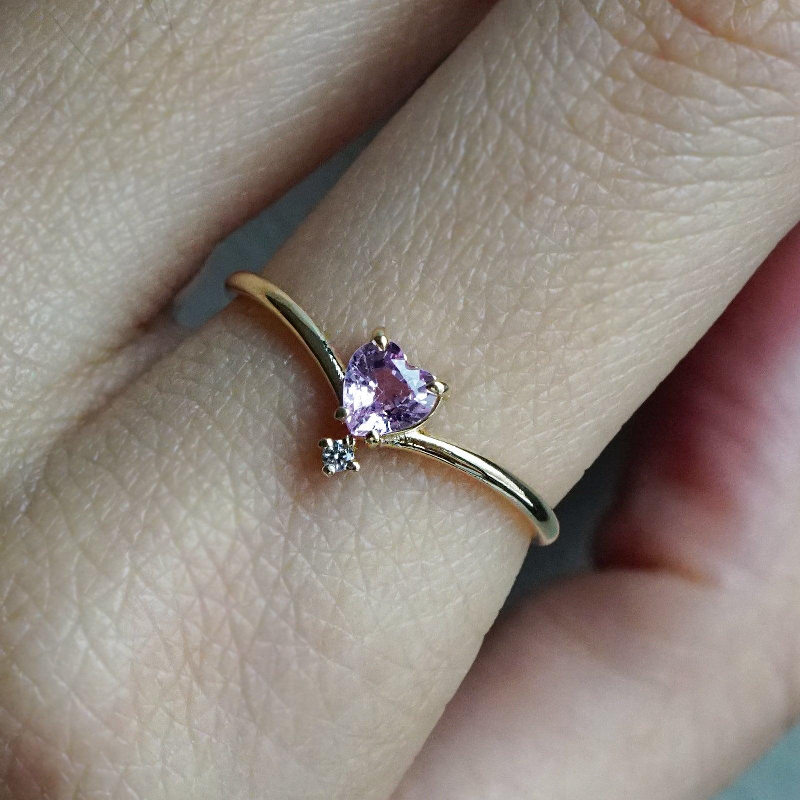 14K Pink Sapphire Heart Ring - Tippy Taste Jewelry