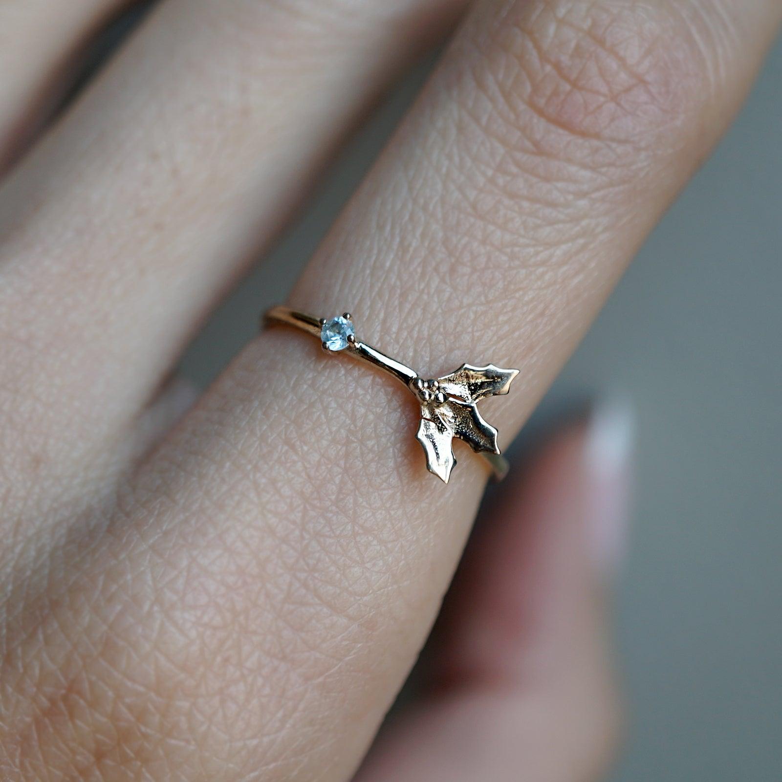 14K December Holly Birth Flower Ring