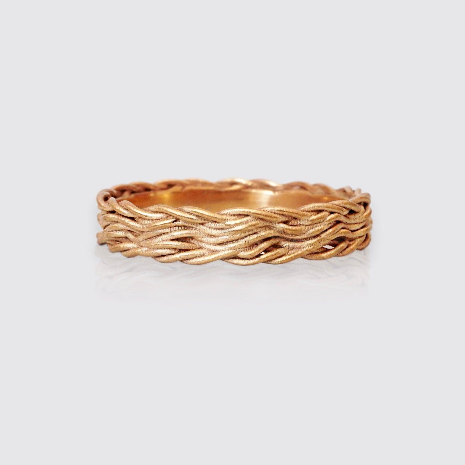 Intertwined Ring Band in 14K Gold, 3mm - Tippy Taste Jewelry