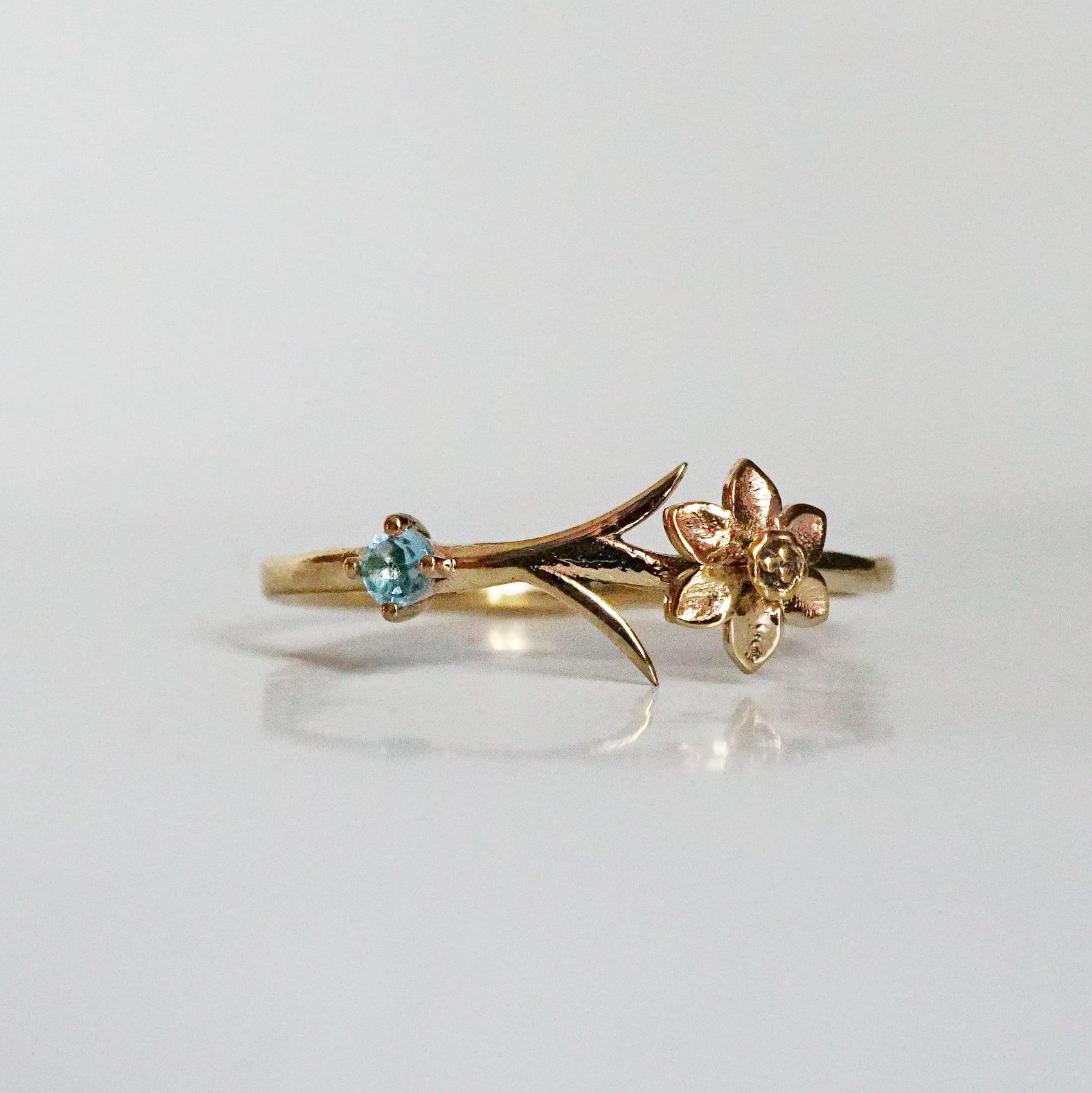 14K March Daffodil Birth Flower Ring - Tippy Taste Jewelry