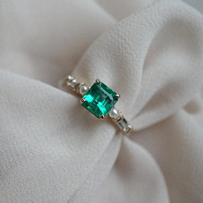 Emerald Pearl Persian Diamond Ring - Tippy Taste Jewelry