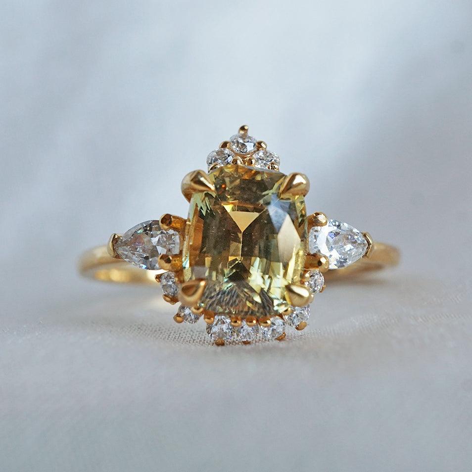 One Of A Kind: Dreamy Parti Sapphire Diamond Ring - Tippy Taste Jewelry