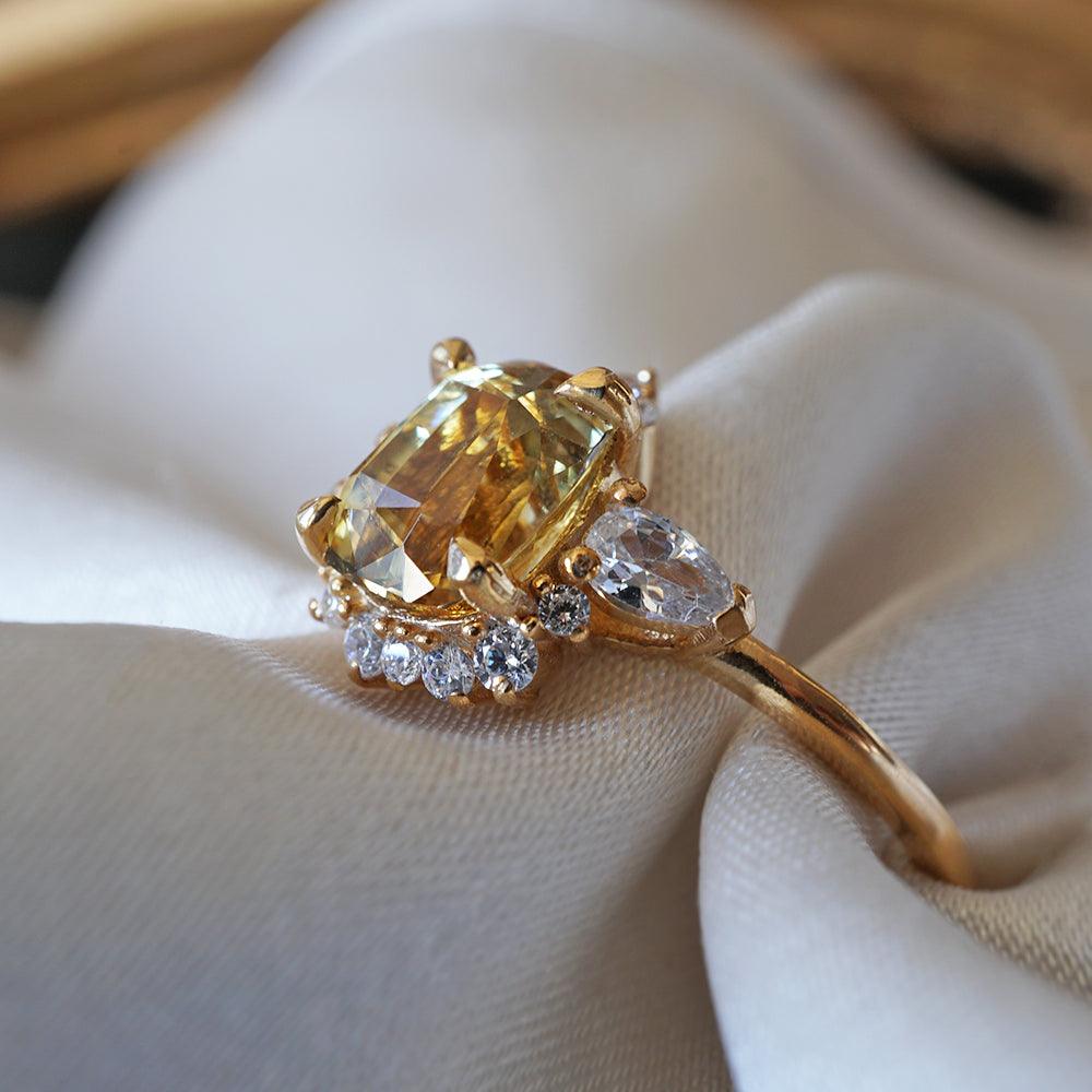 One Of A Kind: Dreamy Parti Sapphire Diamond Ring - Tippy Taste Jewelry